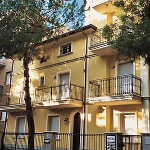 Kenzia , Cattolica Italia